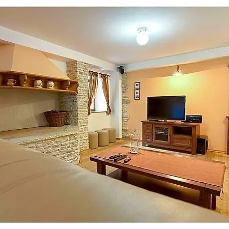 Hotel Mediterana Comfortable 2*